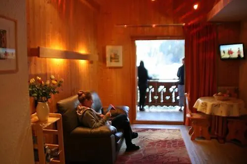Les Lans Hotel 3*